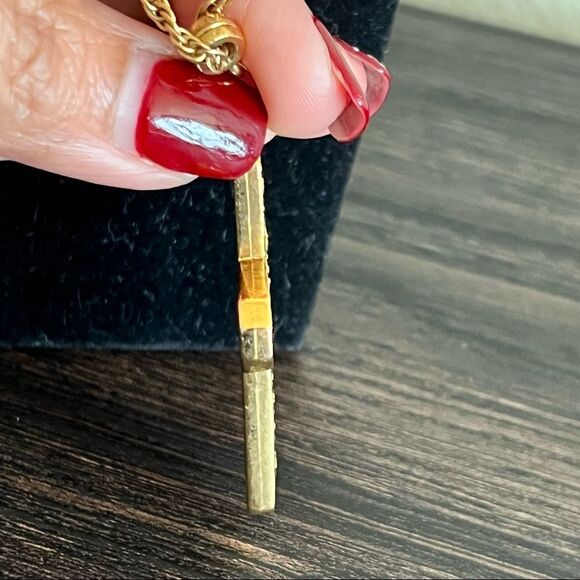 1928 Jewelry Company Cross Pendant Necklace Openwork Rose Pattern 30 In - Picture 5 of 9